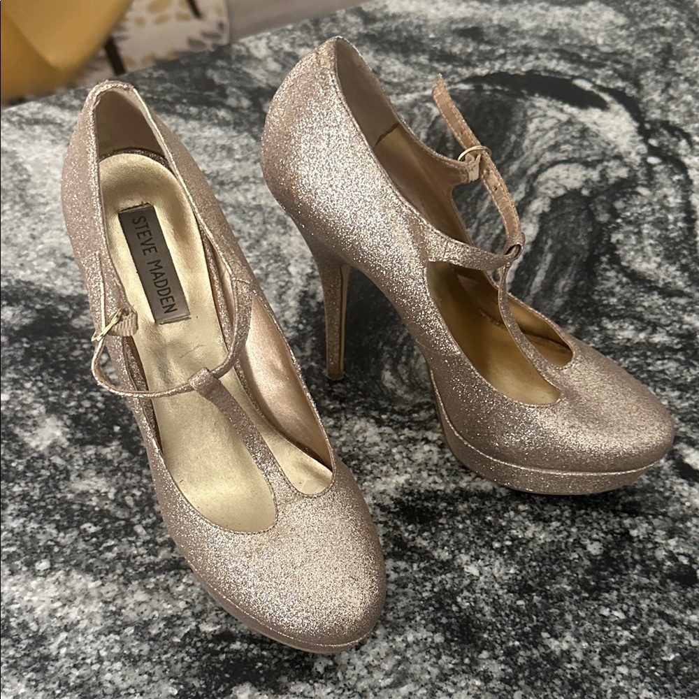 Steve Madden Sparkling Champagne Heels 7.5